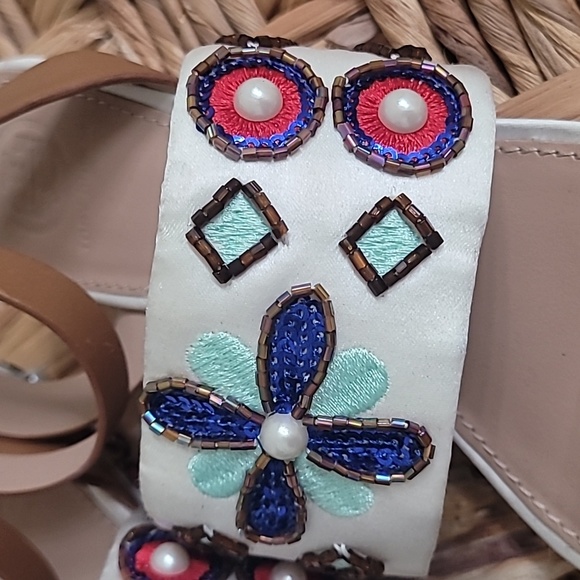 🥀 TORY BURCH ESTELLA EMBELLISHED SHORT HEELS SANDALS. - Picture 4 of 16